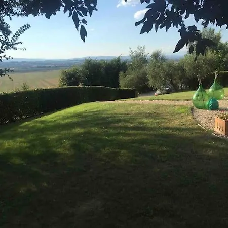 Casa de Férias Tuscan For 6 People, Ideally Located Cortona