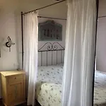 Tuscan For 6 People, Ideally Located