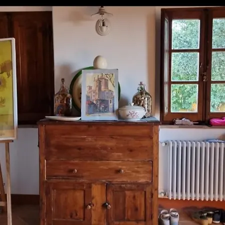 Semesterbostad Tuscan For 6 People, Ideally Located *