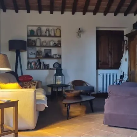 Tuscan For 6 People, Ideally Located Кортона