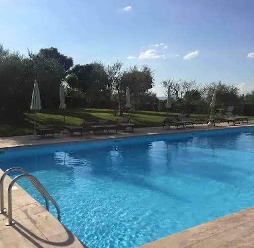 Tuscan For 6 People, Ideally Located *