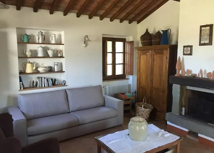 Tuscan For 6 People, Ideally Located