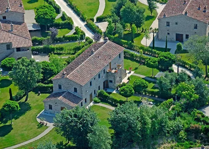 Дом отдыха Tuscan For 6 People, Ideally Located *